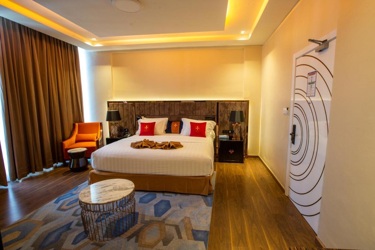 Hotel Fleur De Lys Point E Dakar Exterior photo