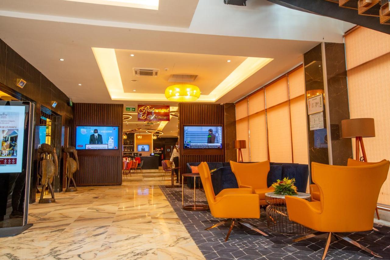 Hotel Fleur De Lys Point E Dakar Exterior photo